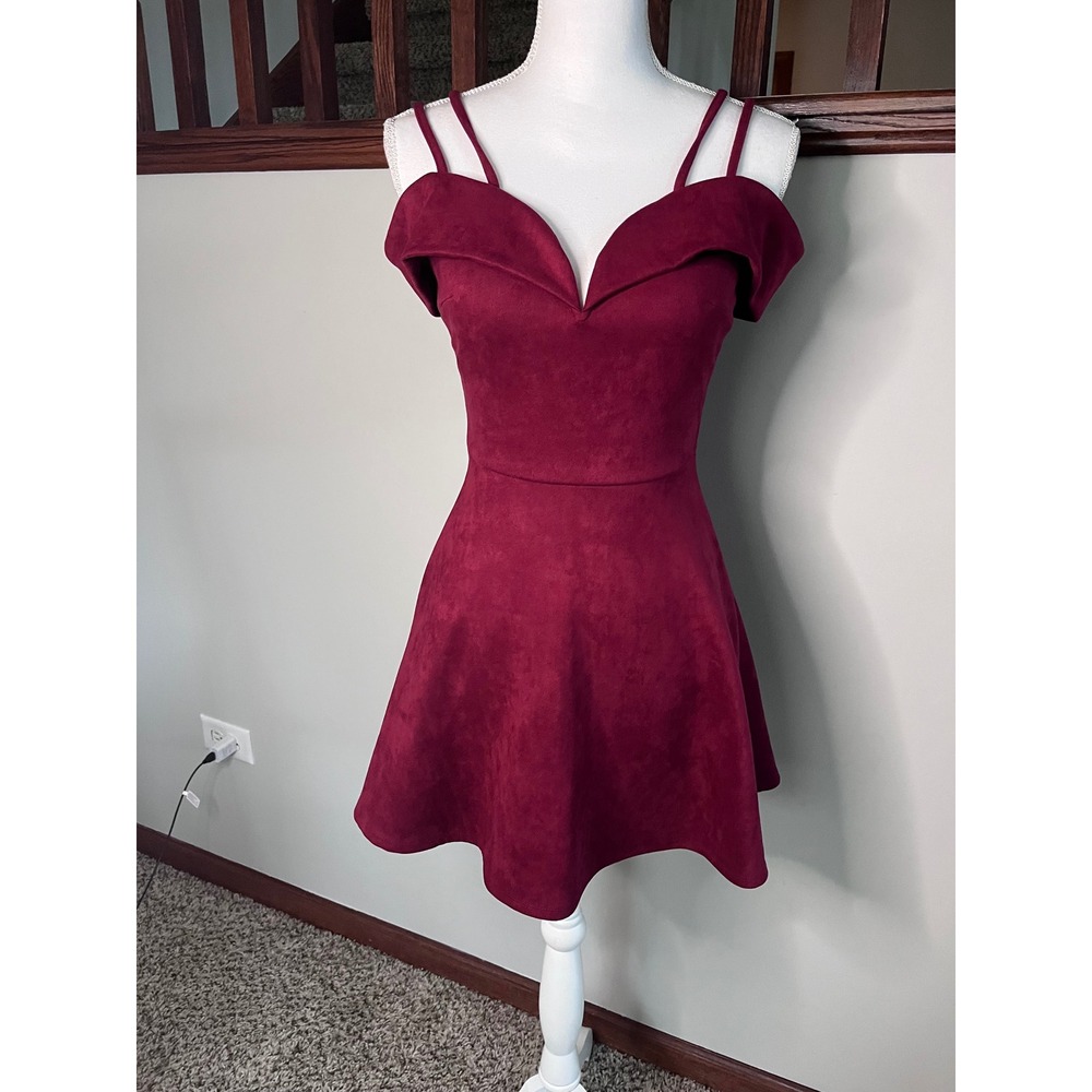 Charlotte Russe Burgundy Faux Suede Cold Shoulder Skater Dress XS Wine Red
